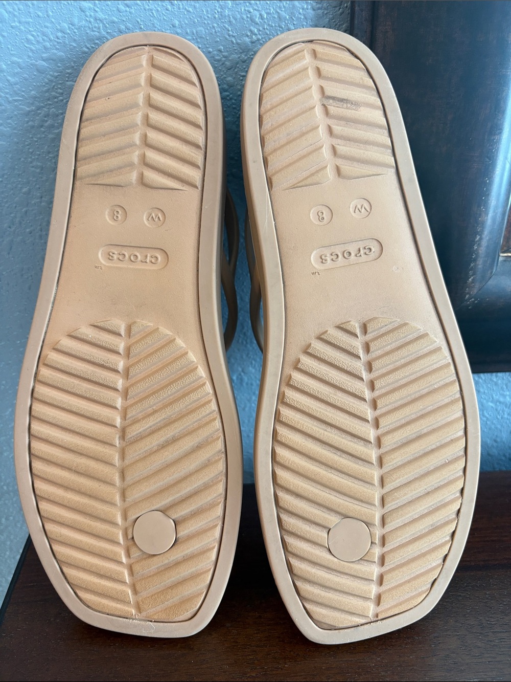 Crocs Women's Miami Thong Sandal - Picture 12 of 12